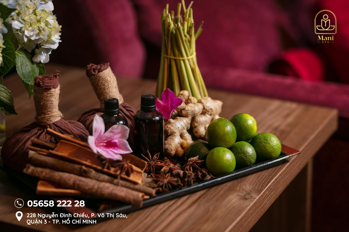 Detox Cơ Thể Với Lá Dao Đỏ Tại Mani Mani Spa