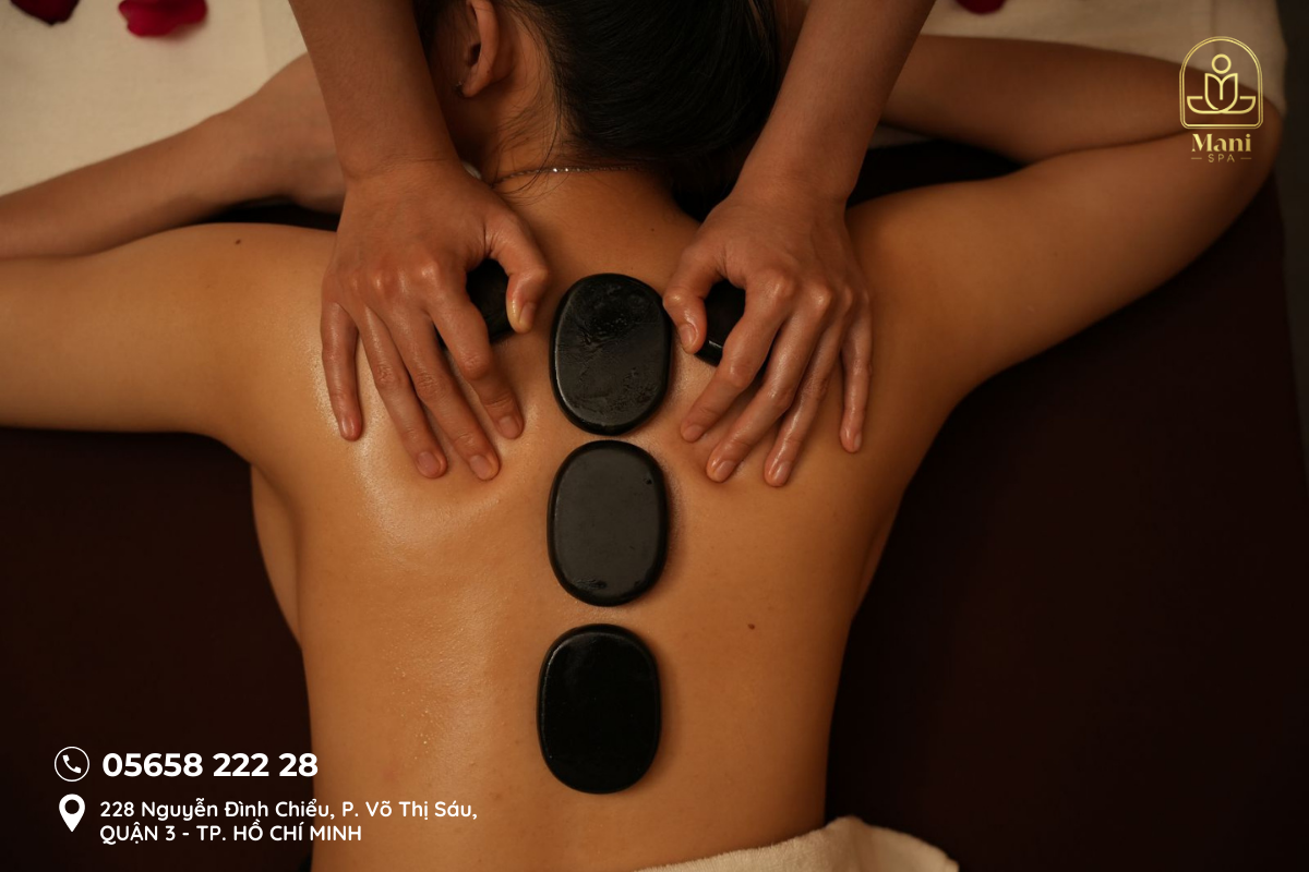 Gội đầu dưỡng sinh kết hợp massage cổ vai gáy - Mani Mani Spa 